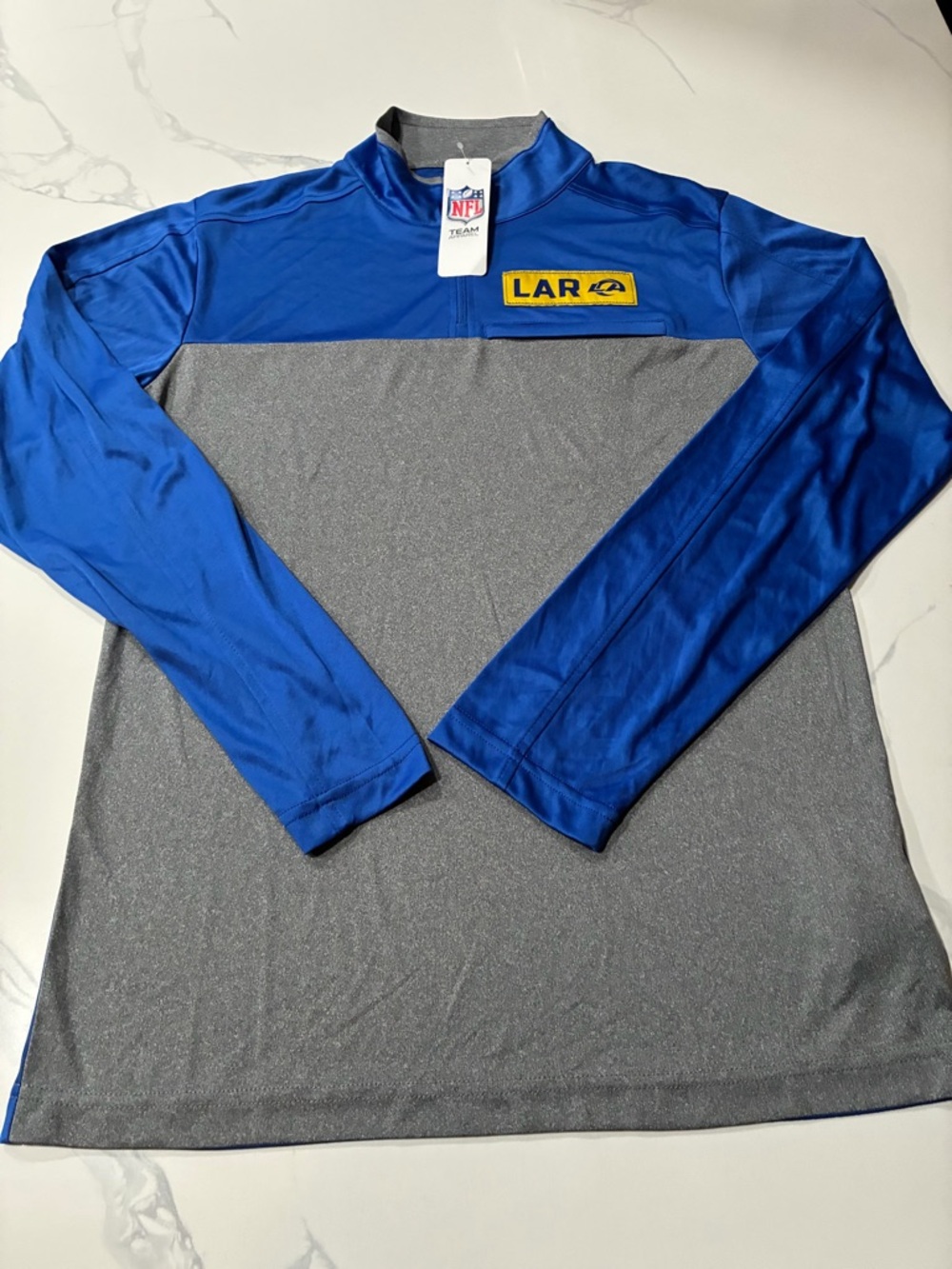 Los Angeles Rams Men’s 1/4 Zip Lightweight Long Sleeve (Medium) Retails For $60